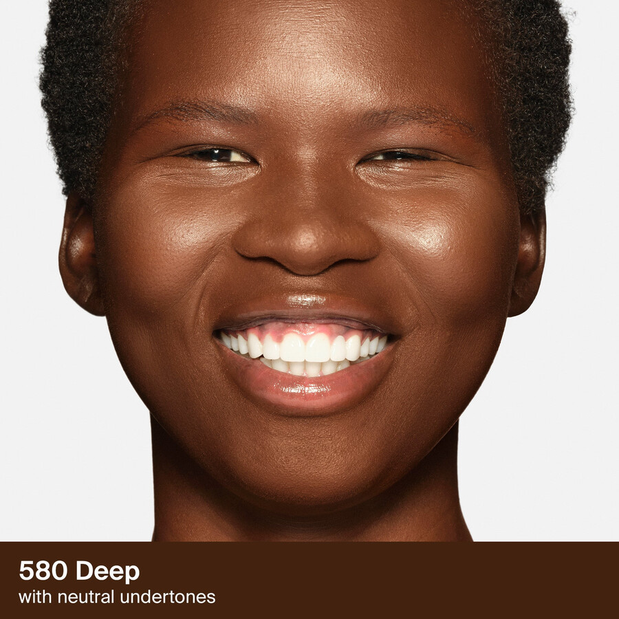 fundația triclone skin tech