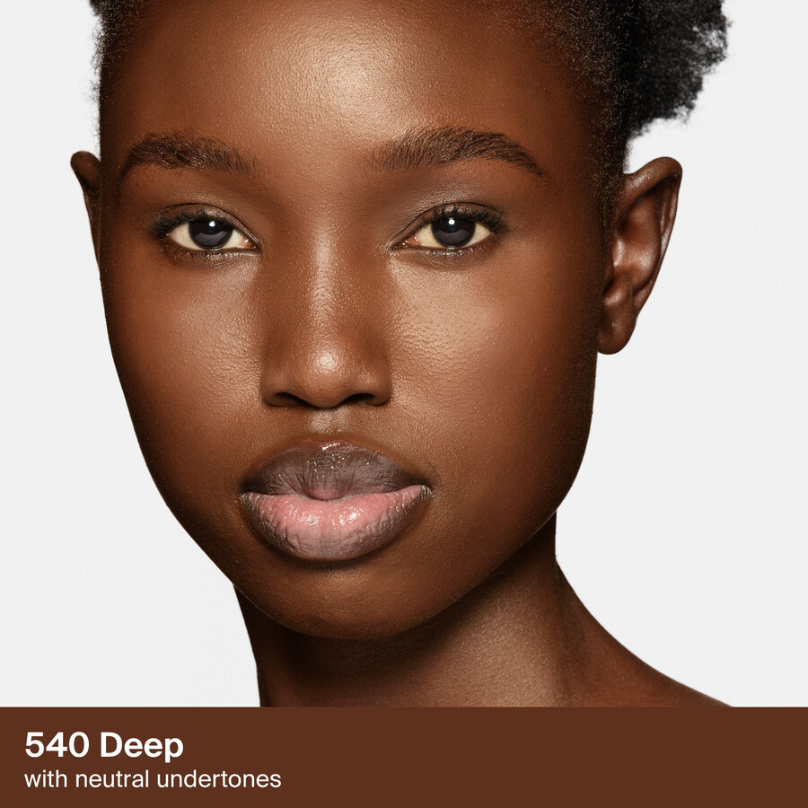 fundația triclone skin tech
