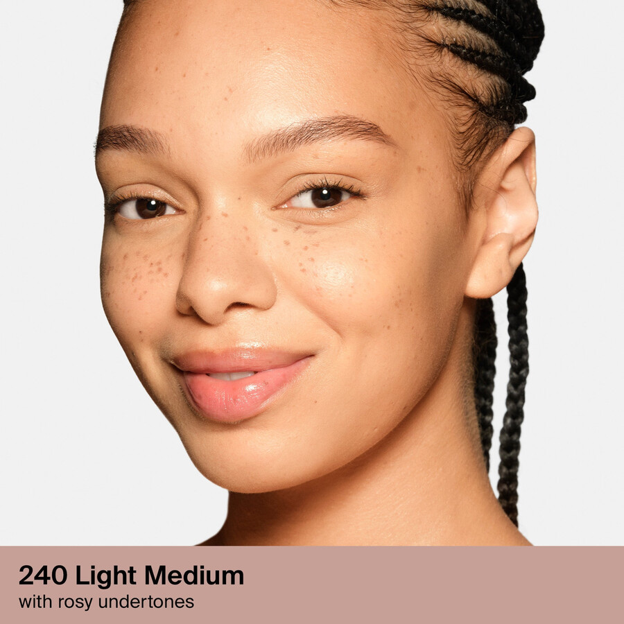 fundația triclone skin tech