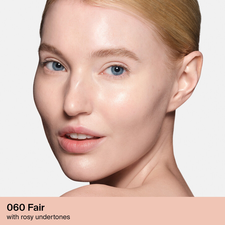 fundația triclone skin tech